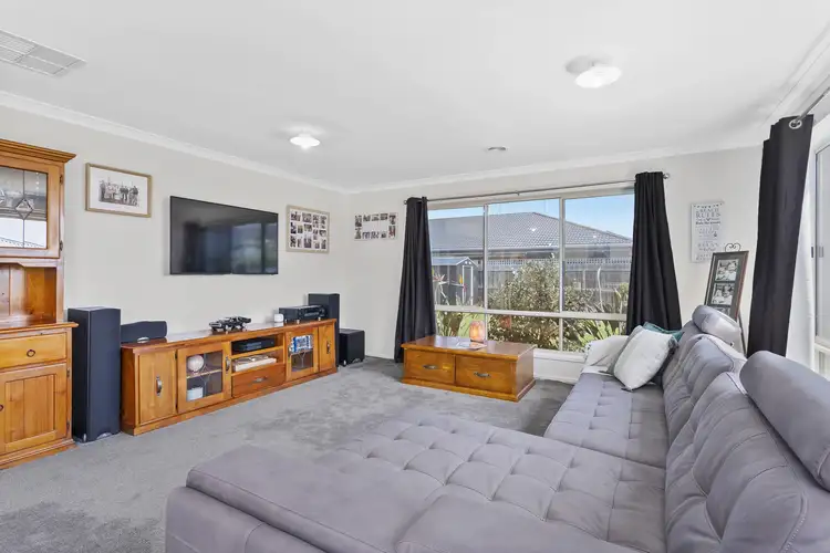 Third view of Homely house listing, 25 Yeoman Crescent, Leopold VIC 3224