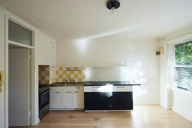 Fourth view of Homely apartment listing, 17/40 Waterloo Crescent, St Kilda VIC 3182