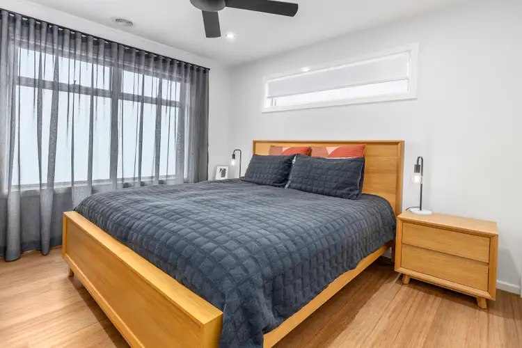 Fifth view of Homely townhouse listing, 212A Cranbourne Road, Frankston VIC 3199