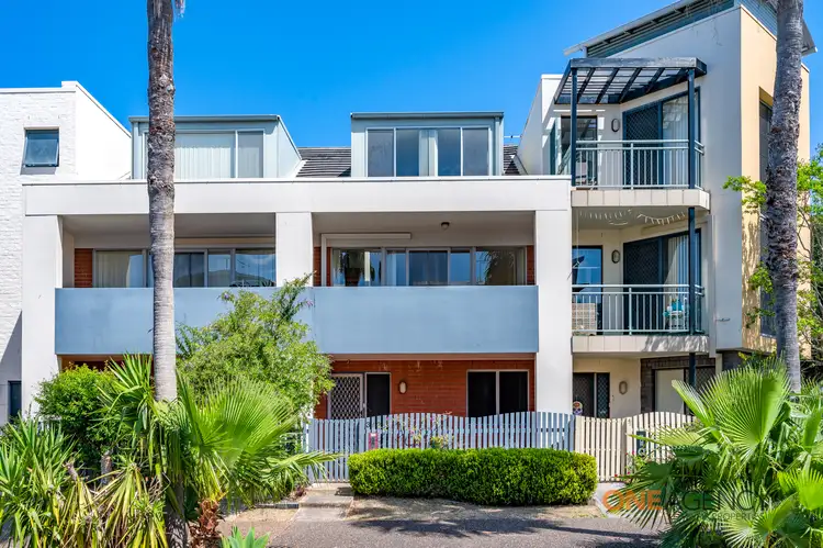 3/2 Linwood Street, Maryville NSW 2293