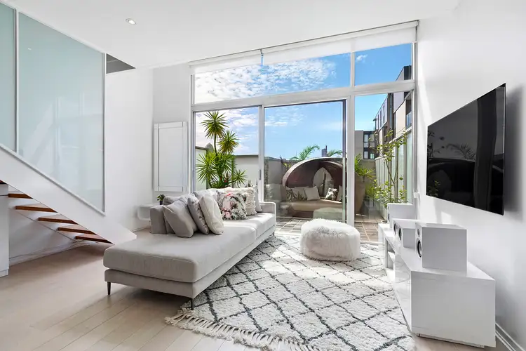 28/4 Victoria Street, Prahran VIC 3181