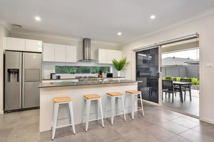 11 Cavalry Street, Jordan Springs NSW 2747