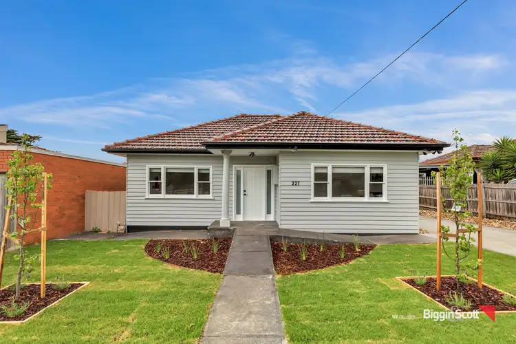 1/227 Main Road West, St Albans VIC 3021