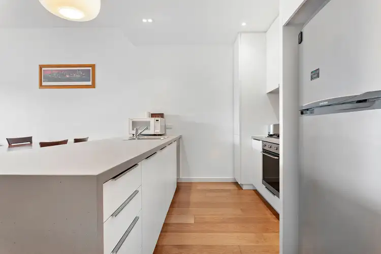 Fifth view of Homely apartment listing, 207/108 Glen Iris Road, Glen Iris VIC 3146