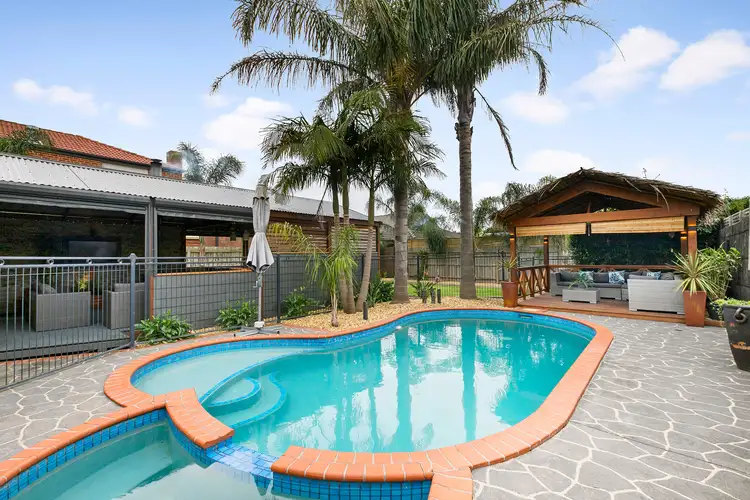 Sixth view of Homely house listing, 7 Ashfield Court, Skye VIC 3977