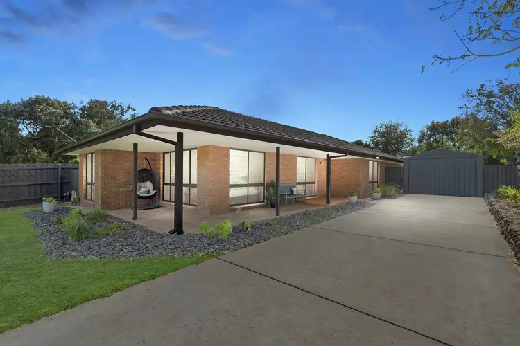 19 Leisure Way North, Rosebud VIC 3939