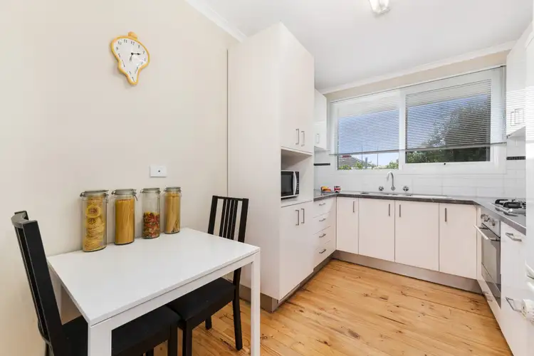 Fifth view of Homely unit listing, 2/312 Warrigal Road, Oakleigh South VIC 3167