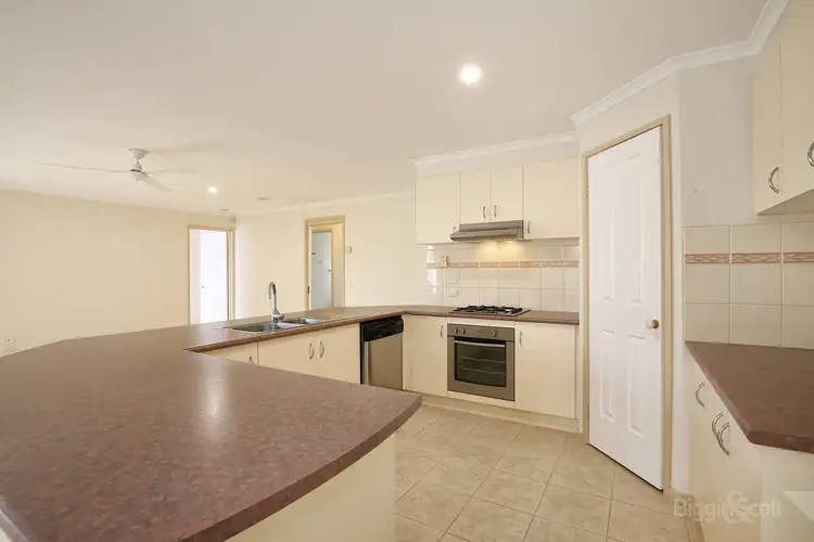 Second view of Homely house listing, 8 Jurang Way, Skye VIC 3977