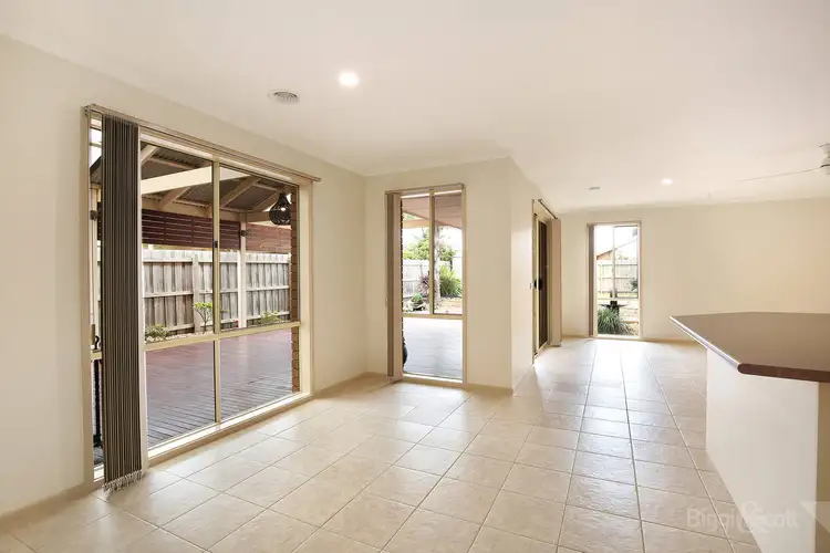 Fifth view of Homely house listing, 8 Jurang Way, Skye VIC 3977