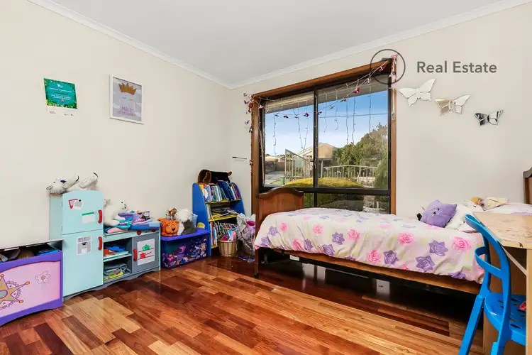 Sixth view of Homely house listing, 31 Girvan Circuit, Endeavour Hills VIC 3802