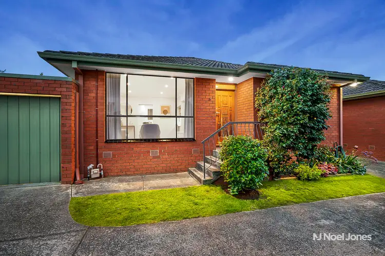 4/10 Florence Road, Surrey Hills VIC 3127