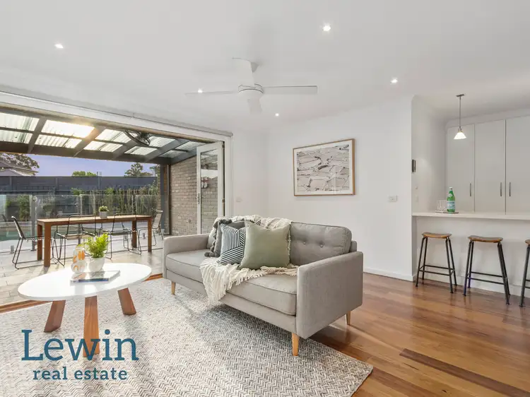 28 Barclay Drive, Cheltenham VIC 3192