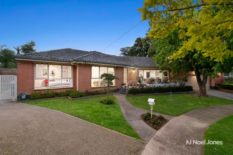 5 Grenville Court, Blackburn South VIC 3130
