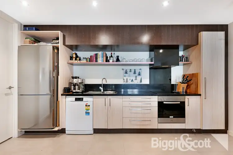 Fifth view of Homely apartment listing, 5/8 Crefden Street, Maidstone VIC 3012