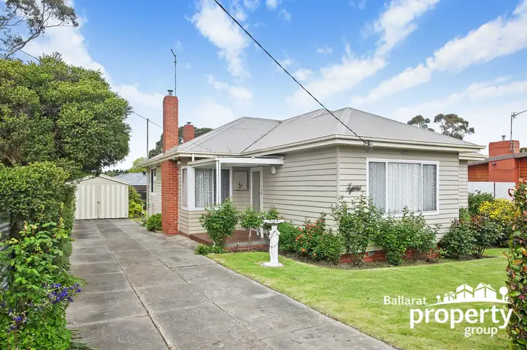 157 Yarrowee Street