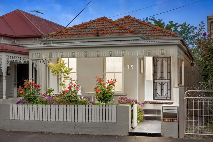 19 Henry Street, Seddon VIC 3011