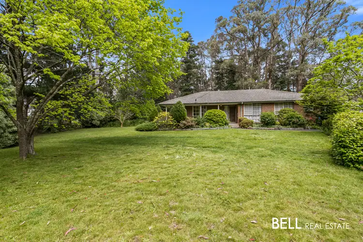 27 Ladd Road, Emerald VIC 3782