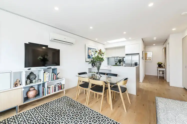 Third view of Homely apartment listing, 8/2 Alfred Street, Aspendale VIC 3195