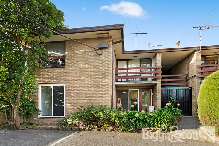 1/258 Ballarat Road, Footscray VIC 3011