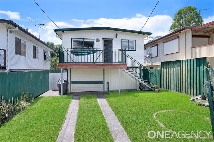 18 Gertrude Street, Redcliffe QLD 4020