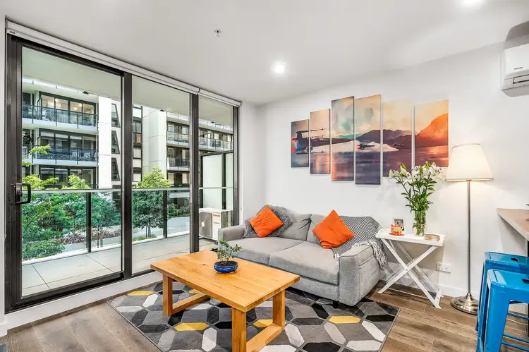 323/8 Railway Road, Cheltenham VIC 3192