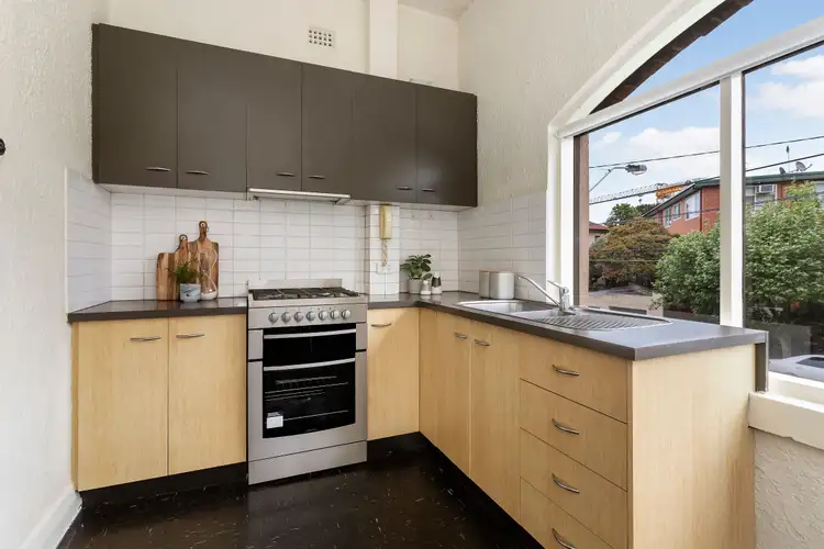 Fifth view of Homely apartment listing, 5/88 Barkly Street, St Kilda VIC 3182