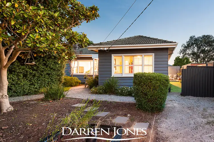 1/18 Leafield Street, Watsonia VIC 3087