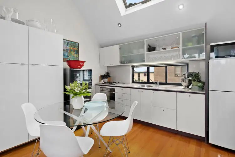 Fourth view of Homely apartment listing, 11/90 Grey Street, St Kilda VIC 3182