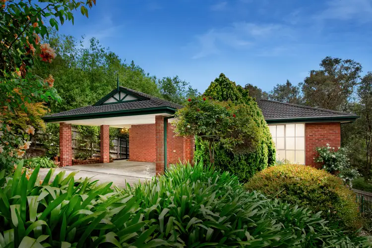 6 Jenkins Close, Ringwood North VIC 3134
