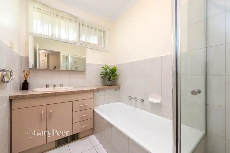 Fifth view of Homely unit listing, 2/33 Mimosa Road, Carnegie VIC 3163