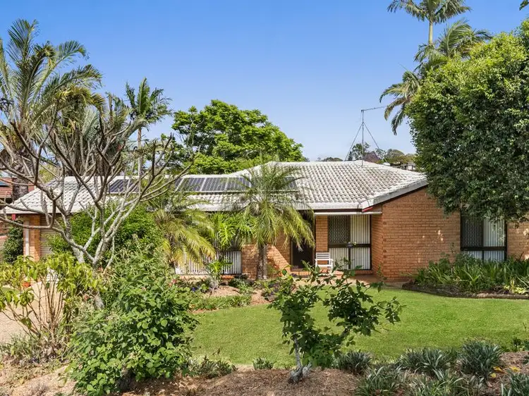 90 Marland Street, Kenmore QLD 4069