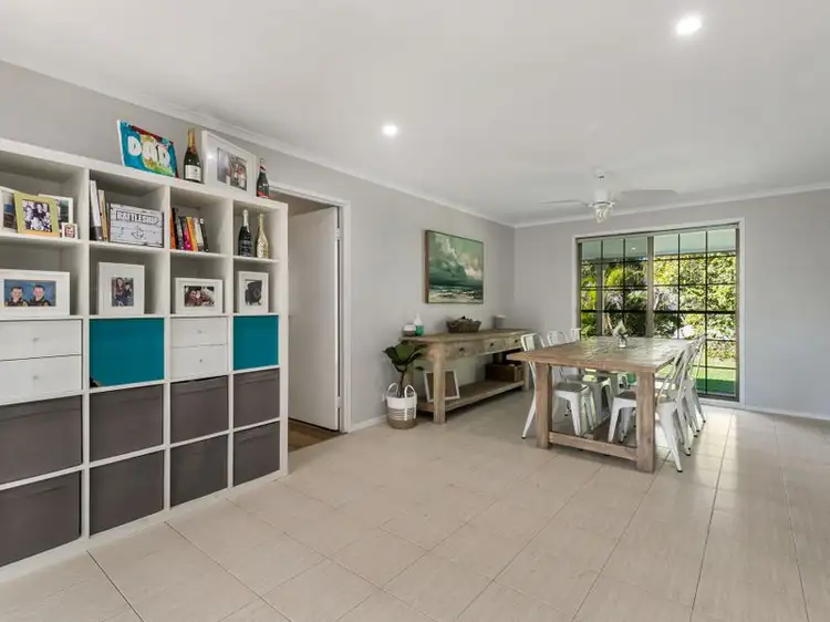 Sixth view of Homely house listing, 4 Hovea Place, Bellbowrie QLD 4070