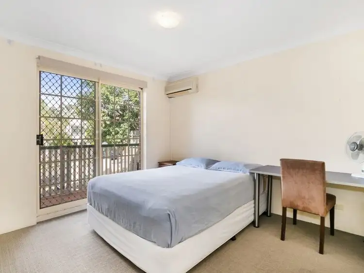 Fourth view of Homely unit listing, 3/49 Durham Street, St Lucia QLD 4067