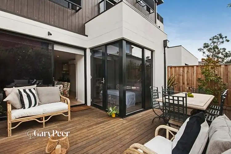 Main view of Homely apartment listing, 8/15 Manchester Grove, Glen Huntly VIC 3163