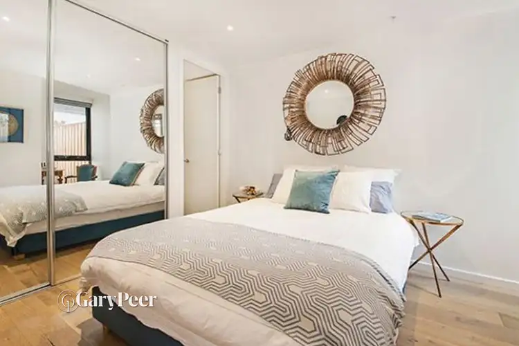 Fourth view of Homely apartment listing, 8/15 Manchester Grove, Glen Huntly VIC 3163