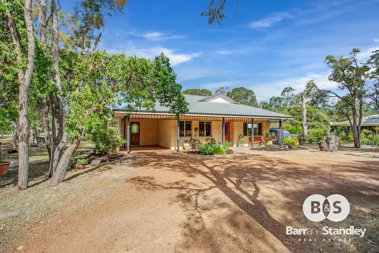 28 Leeward Road, Leschenault WA 6233