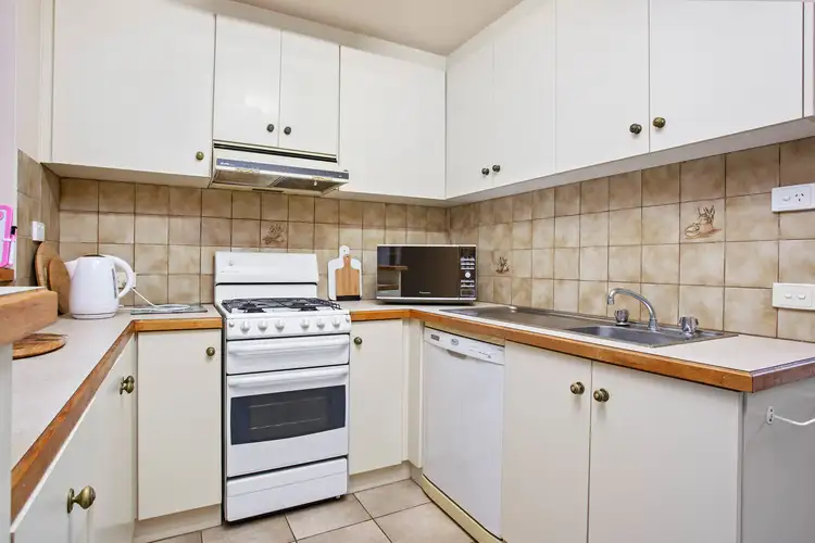 Third view of Homely unit listing, 2/9 Baden Powell Drive, Frankston South VIC 3199