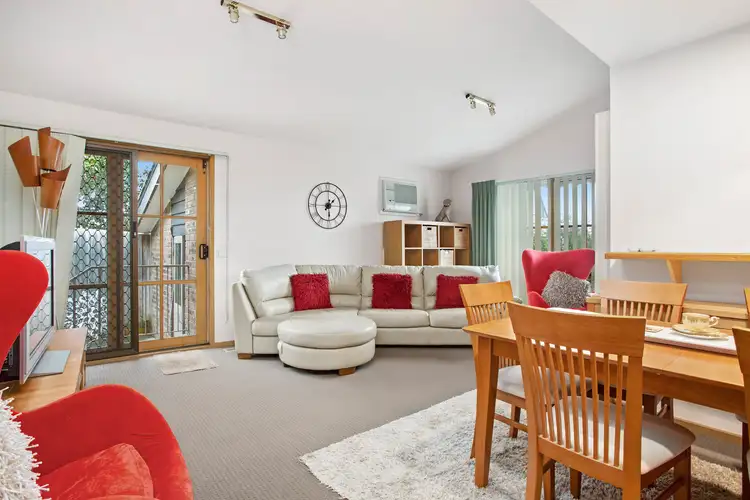 Fifth view of Homely unit listing, 2/9 Baden Powell Drive, Frankston South VIC 3199