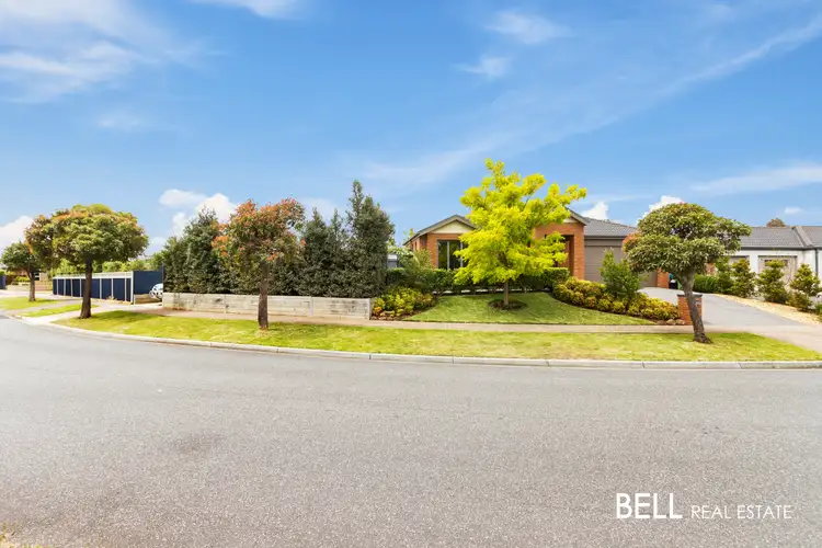 71 The Parkway, Pakenham VIC 3810