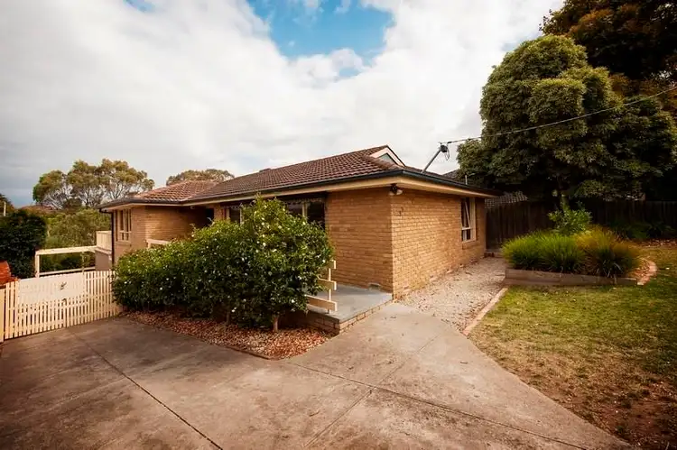 33 Fricker Avenue, Greensborough VIC 3088