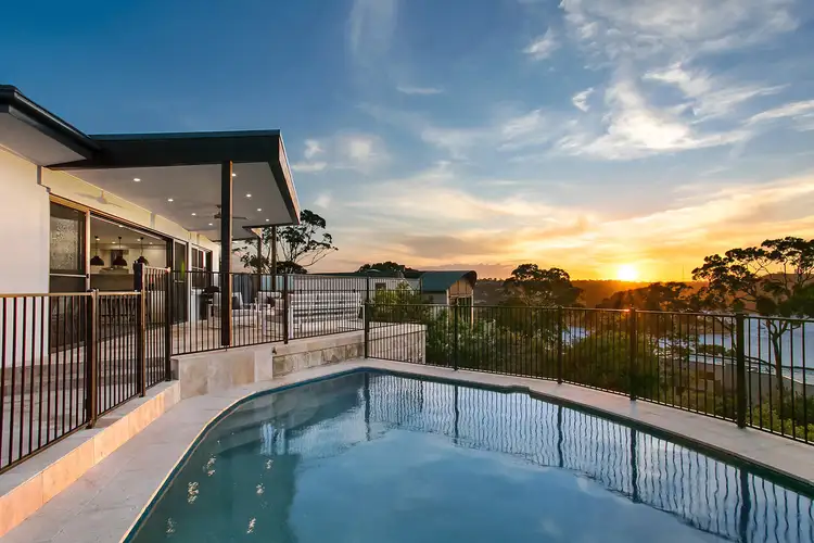 33 Gurney Crescent, Seaforth NSW 2092