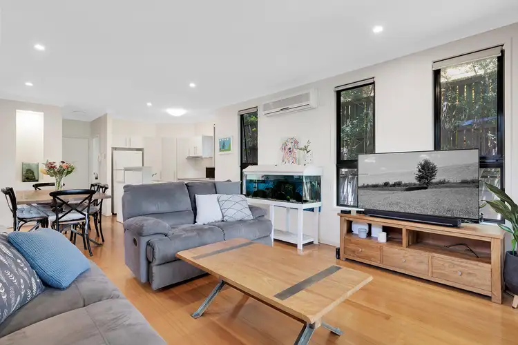 4/8 Campus Street, Indooroopilly QLD 4068
