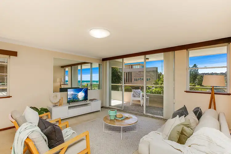 Third view of Homely apartment listing, 3/89 Dee Why Parade, Dee Why NSW 2099