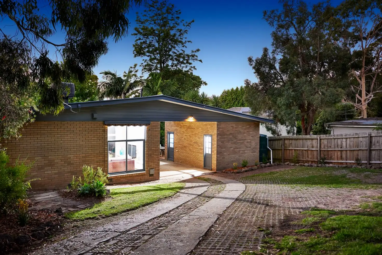 Main view of Homely house listing, 52 Francis Crescent, Ferntree Gully VIC 3156