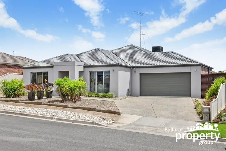 Main view of Homely house listing, 5 Payton Crescent, Canadian VIC 3350