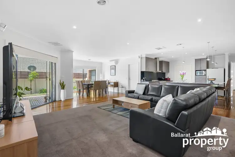 Fourth view of Homely house listing, 5 Payton Crescent, Canadian VIC 3350