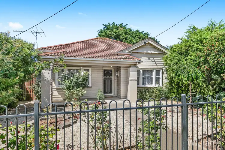 5 Blackshaws Road, Newport VIC 3015