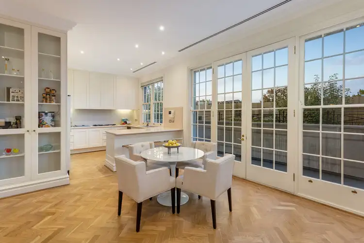 Fourth view of Homely apartment listing, 2/3 Huntingfield Road, Toorak VIC 3142