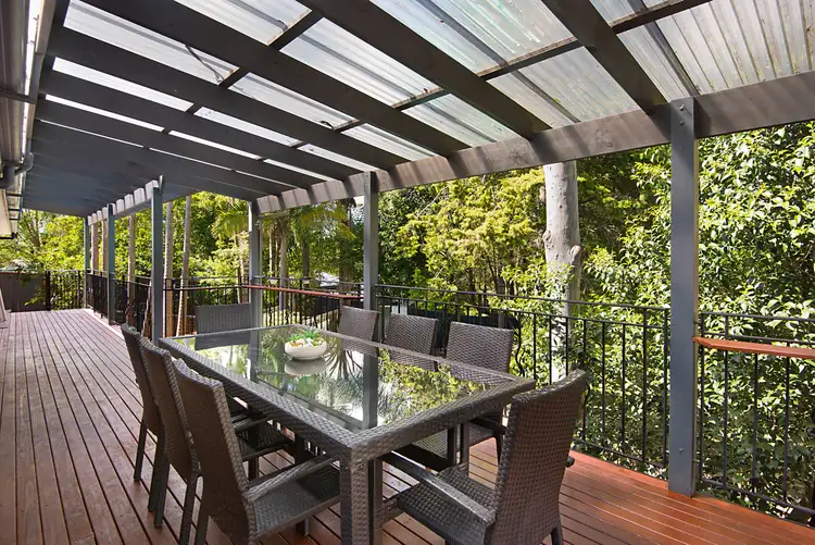 18 Settlers Ridge Close, Lisarow NSW 2250
