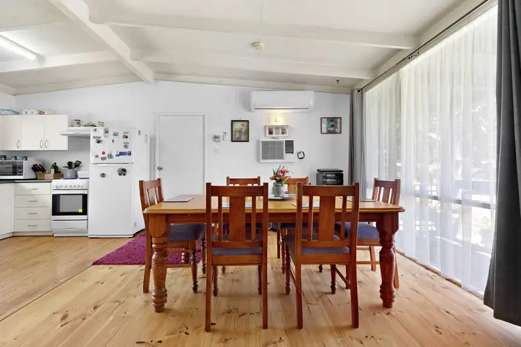 Fourth view of Homely house listing, 6 Cleeland Court, Rosebud VIC 3939